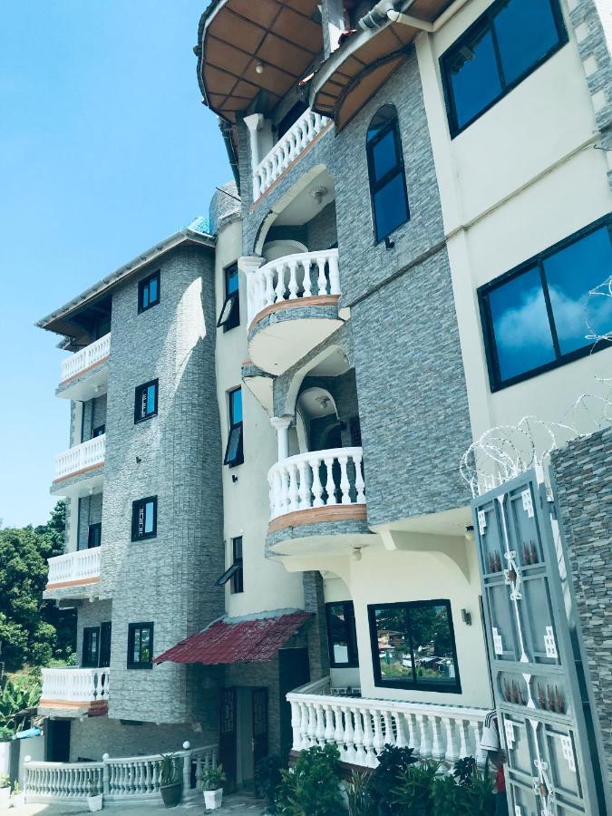 Belvoir Hotel & Residence Freetown Bagian luar foto